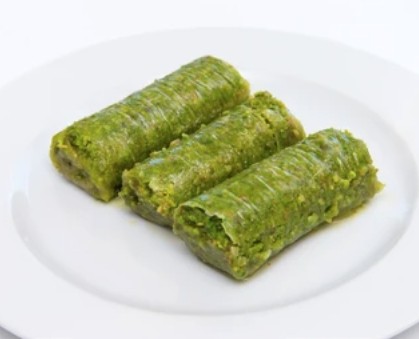Hijyenik Üretim 500 Gr Fıstık Sarma pasta
